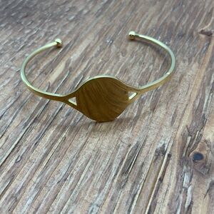 Plunder Gold Tone Leaf Circle Cuff Bracelet